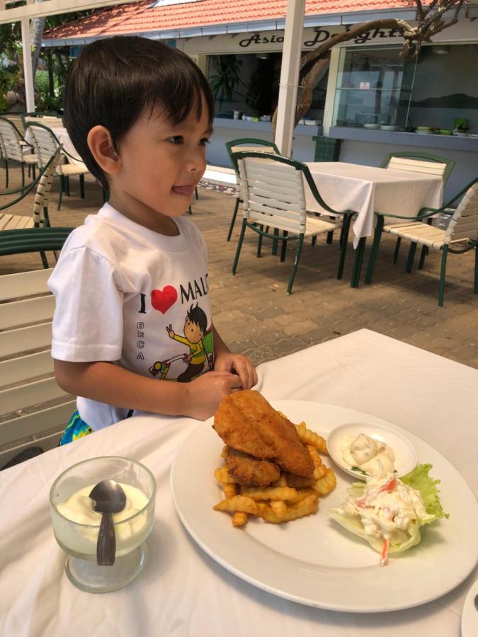 Mieqa@TheRegencyTanjungTuan  Port Dickson Bagian luar foto